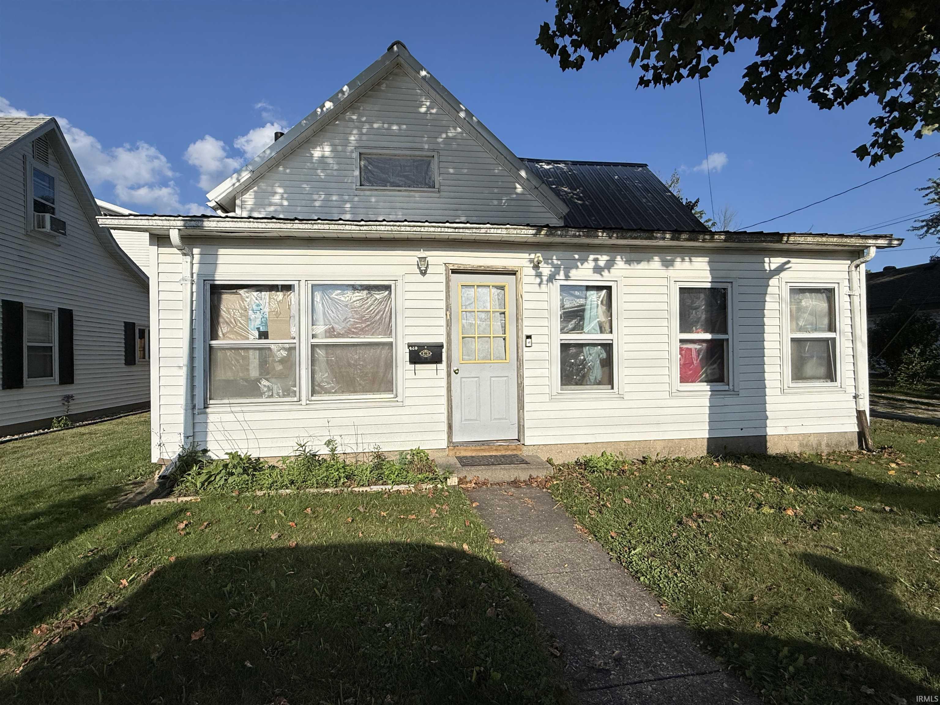 425 Dewey Street Monticello IN 47960
