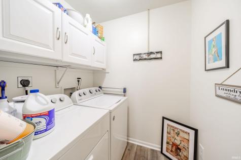 12 Clubview Drive Hartford City IN 47348