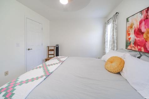 12 Clubview Drive Hartford City IN 47348