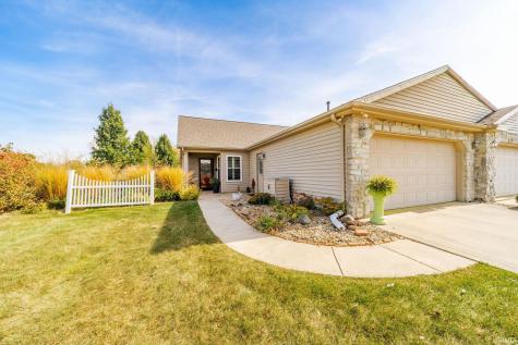 12 Clubview Drive Hartford City IN 47348