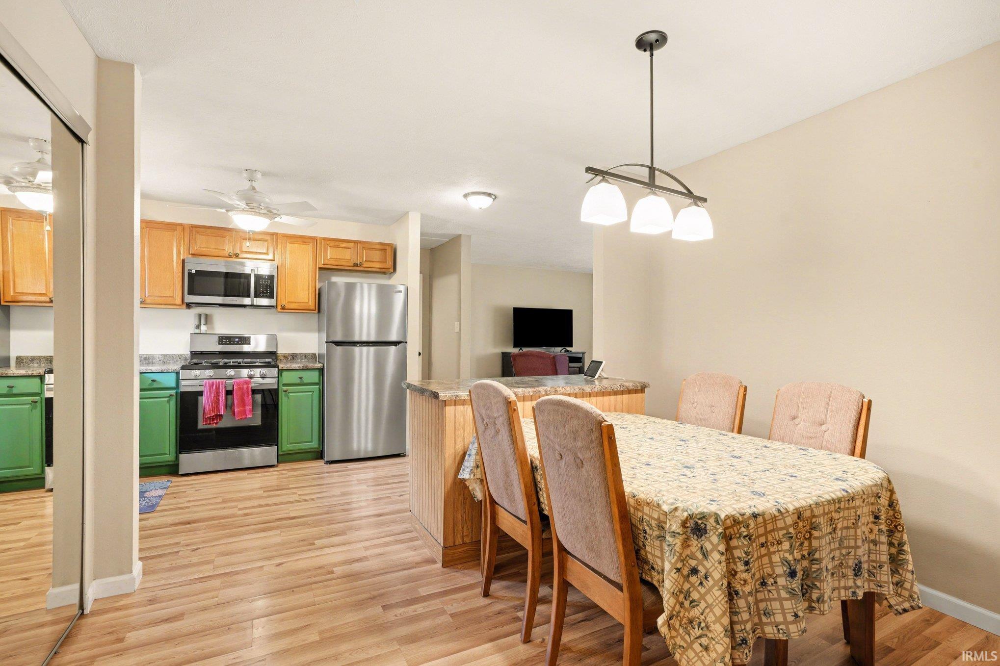 1207 Manchester Drive South Bend IN 46615