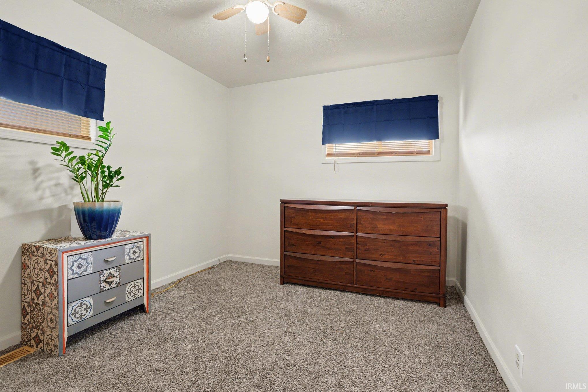 1207 Manchester Drive South Bend IN 46615
