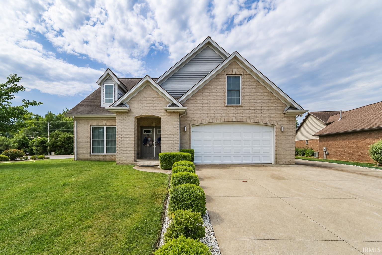 7737 Tavalon Drive Evansville IN 47715