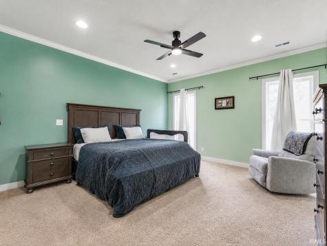 7737 Tavalon Drive Evansville IN 47715