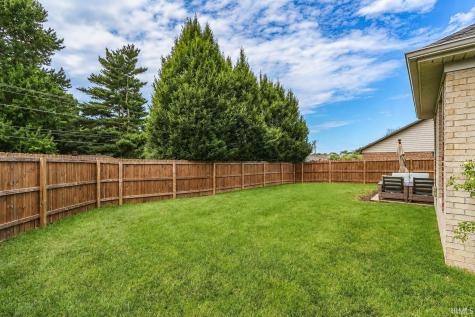 7737 Tavalon Drive Evansville IN 47715