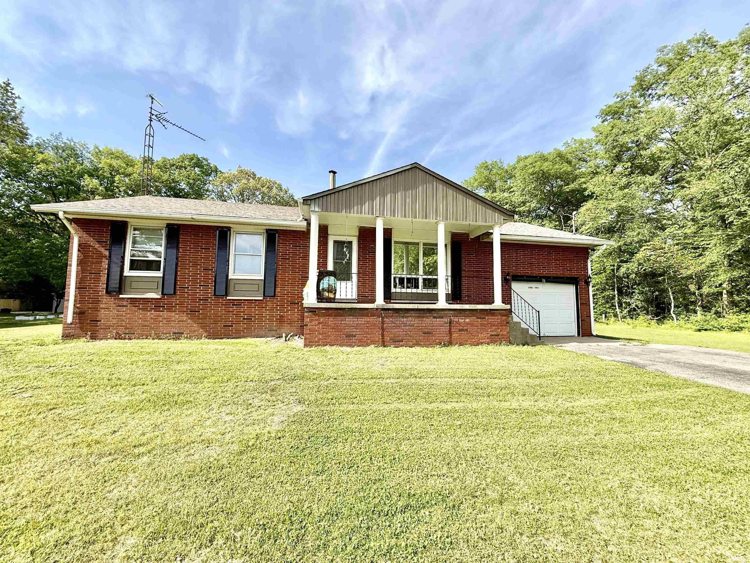 2300 E 150 S Knox IN 46534