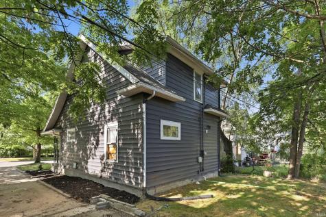 910 Nuttman Avenue Fort Wayne IN 46807