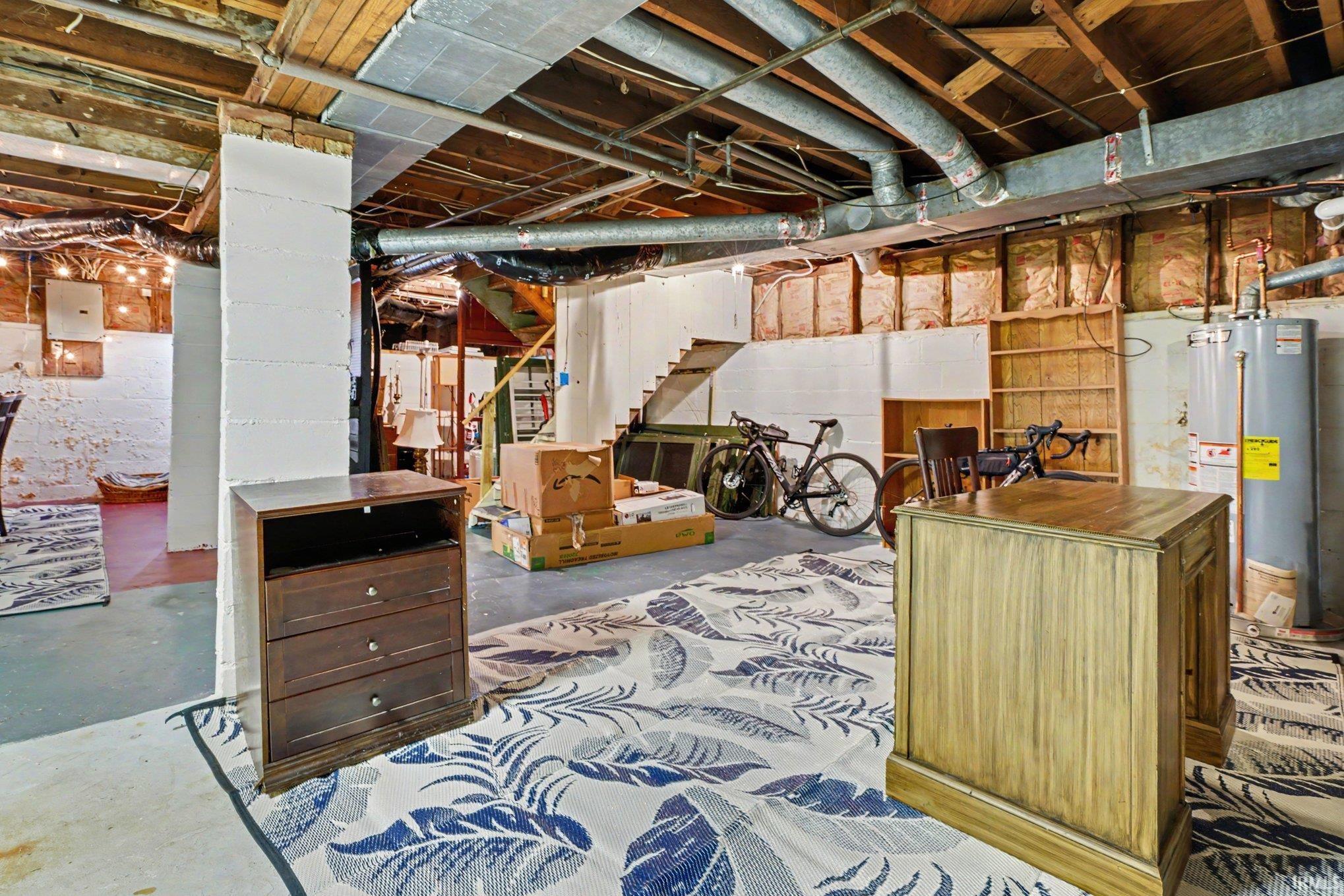 1949 Beverly Place South Bend IN 46616