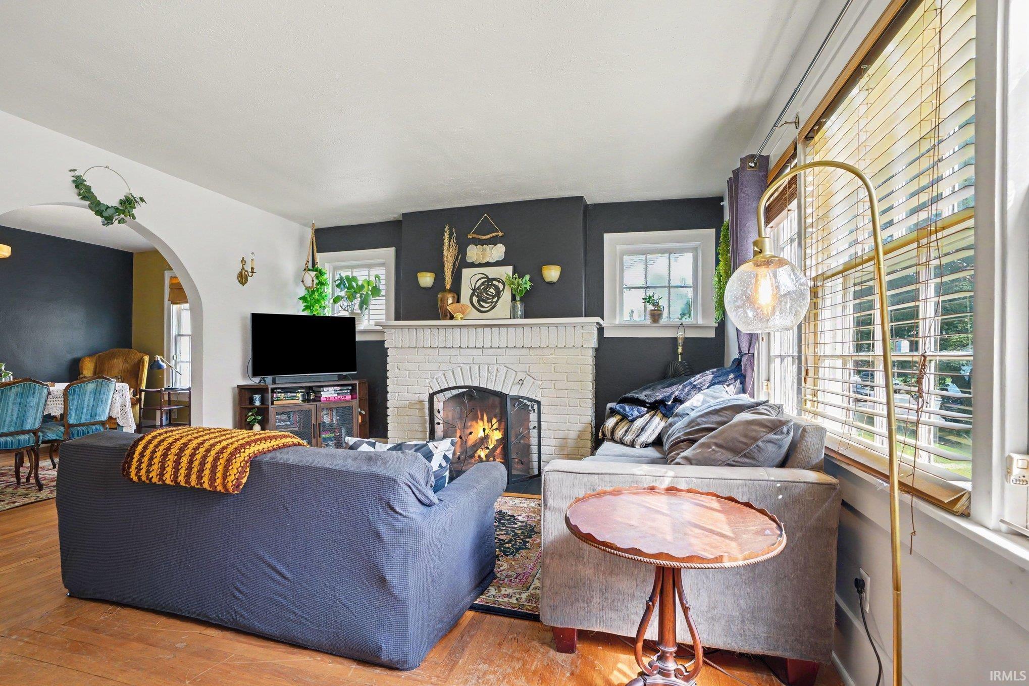 1949 Beverly Place South Bend IN 46616