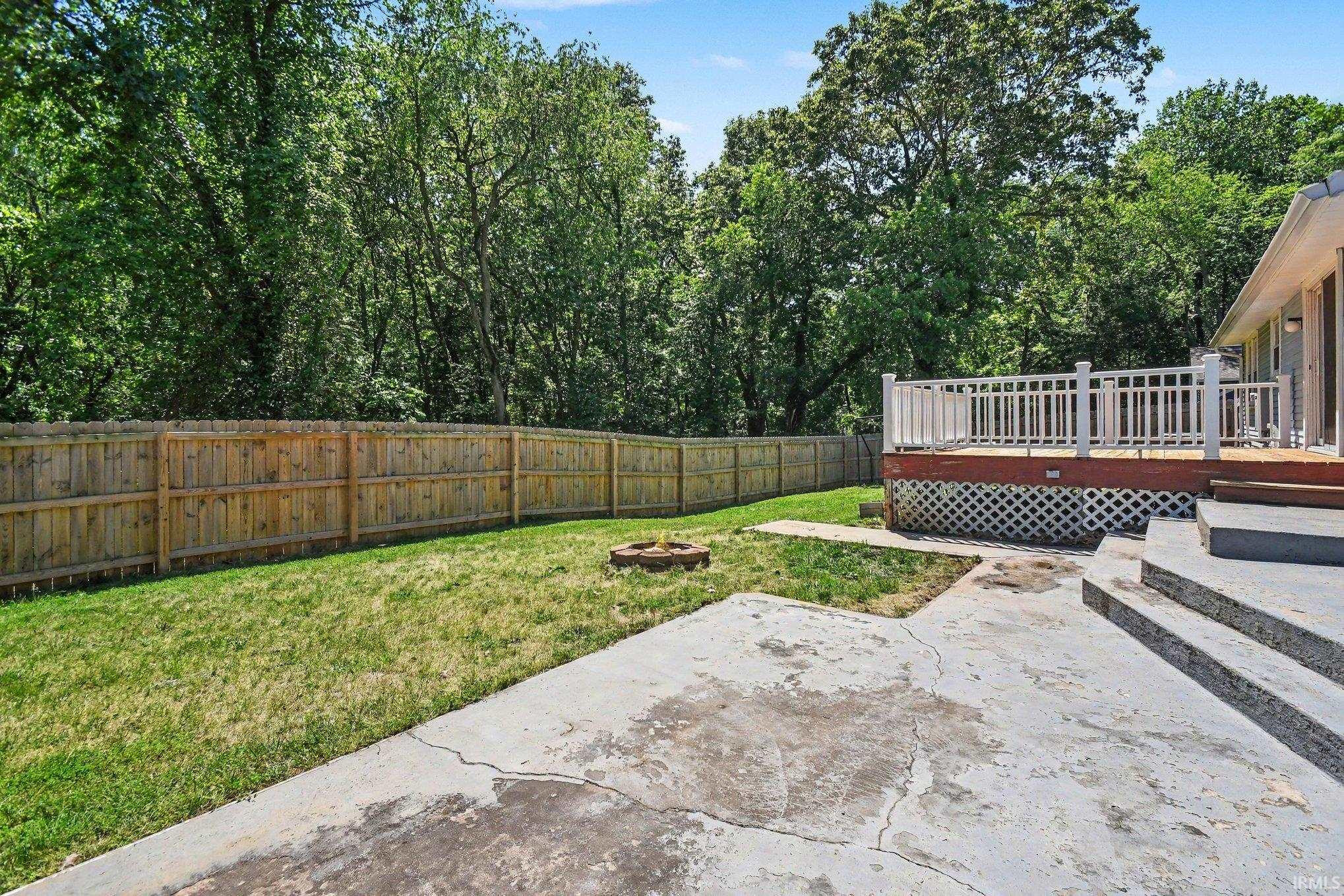 21462 Ravenna Drive South Bend IN 46628