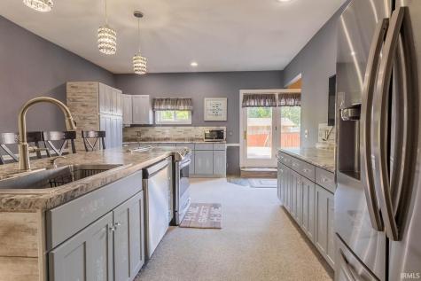 214 E South Street Winchester IN 47394