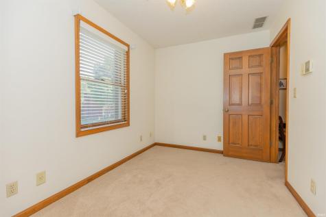 1531 Kings Bridge Road Evansville IN 47725