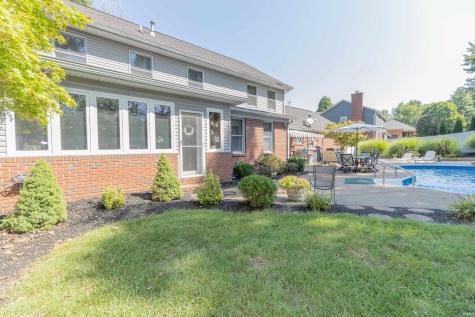 1531 Kings Bridge Road Evansville IN 47725