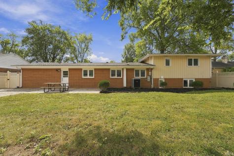 2304 W Cambridge Drive Muncie IN 47304