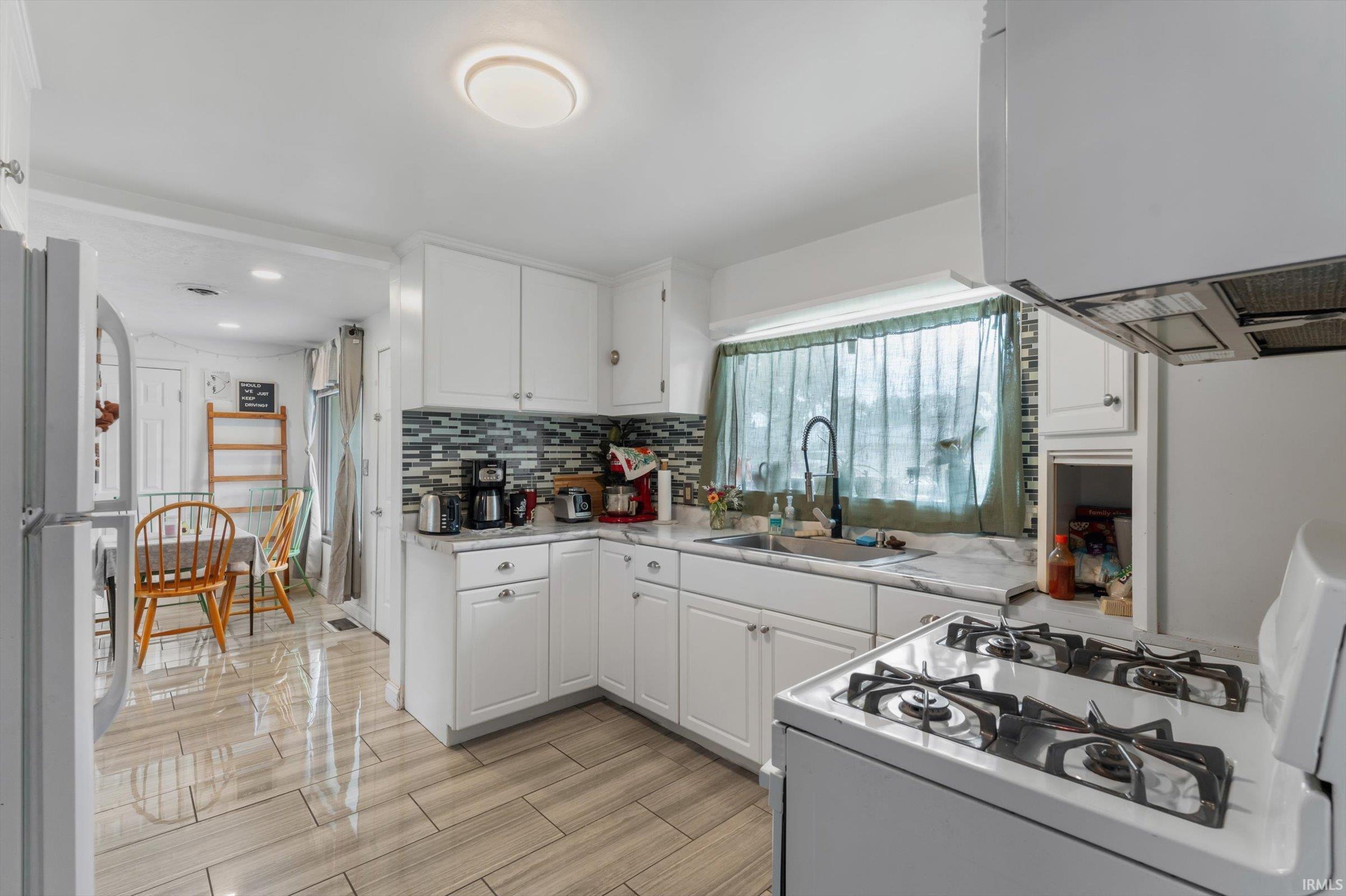 1313 E Douglas Street Goshen IN 46528