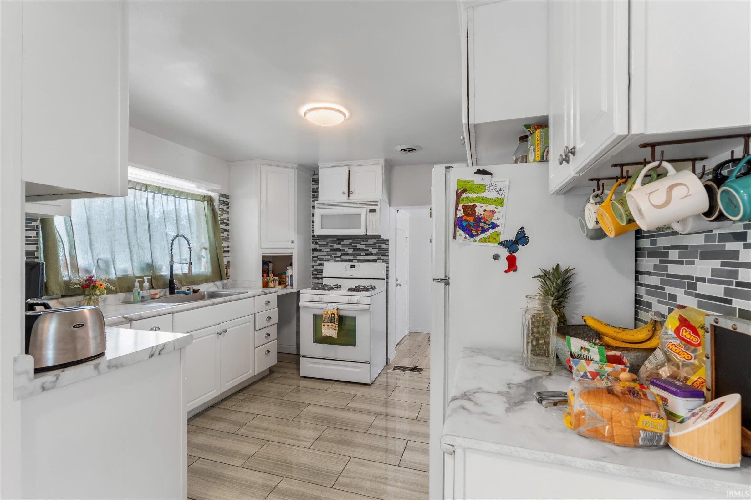1313 E Douglas Street Goshen IN 46528