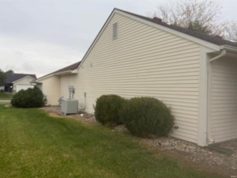 10811 Lake Shasta Court Fort Wayne IN 46804