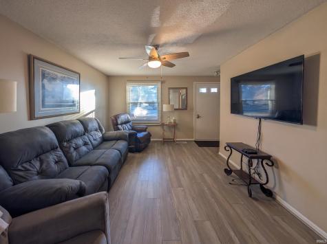 102 Eastwood Court Garrett IN 46738