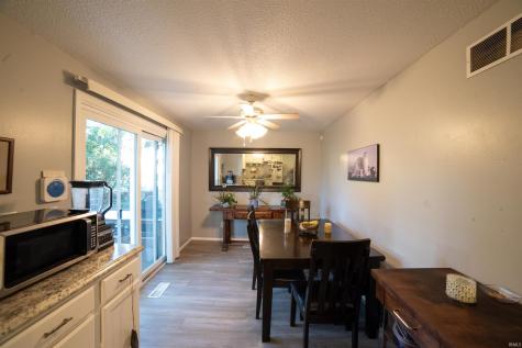 102 Eastwood Court Garrett IN 46738