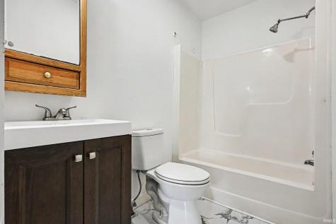 57805 Frances Avenue Elkhart IN 46517