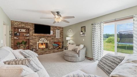 4421 S State Road 5 Road South Whitley IN 46787