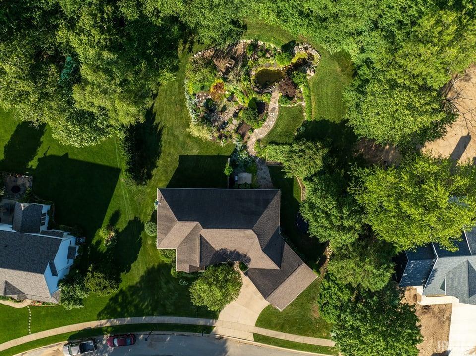 55802 Nature View Drive New Carlisle IN 46552