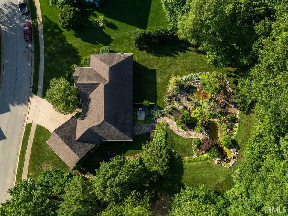 55802 Nature View Drive New Carlisle IN 46552