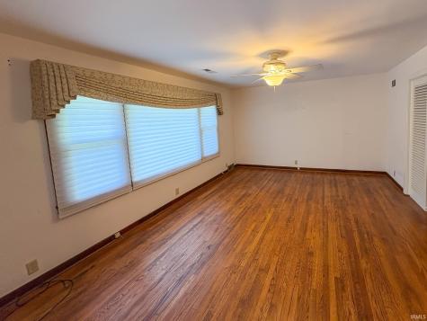 2007 Jackson Drive Vincennes IN 47591