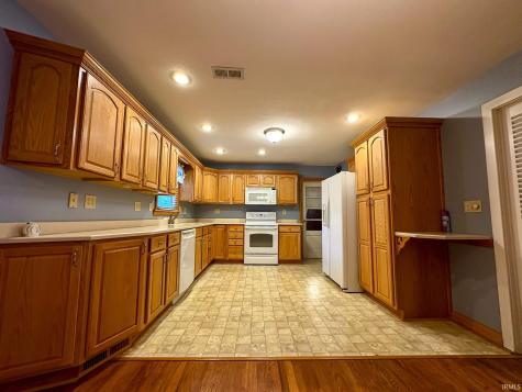 2007 Jackson Drive Vincennes IN 47591