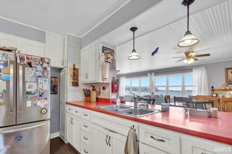 9405 E Southshore Drive Unionville IN 47468