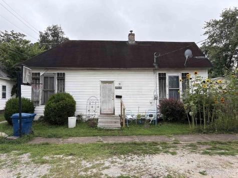 1909 Park Street Vincennes IN 47591
