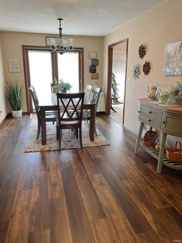 1860 Dogwood Lane Linton IN 47441