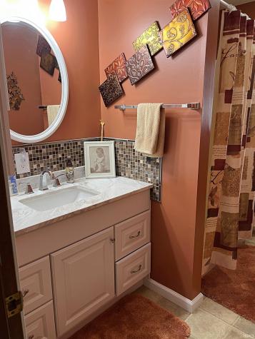1860 Dogwood Lane Linton IN 47441