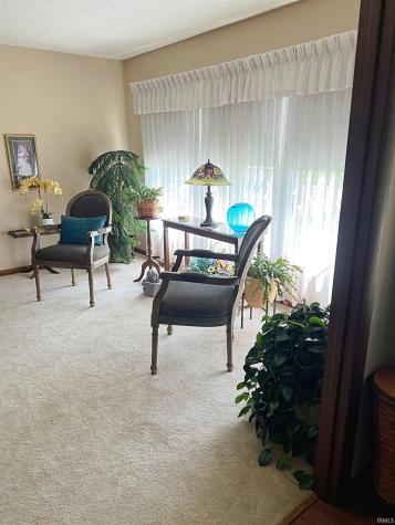 1860 Dogwood Lane Linton IN 47441