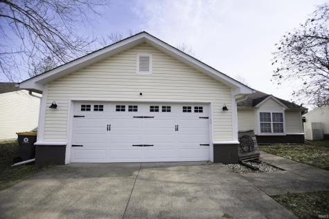 2709 S Pine Meadows Drive Bloomington IN 47403