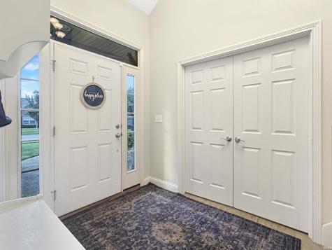 1909 Kyverdale Drive Lafayette IN 47909