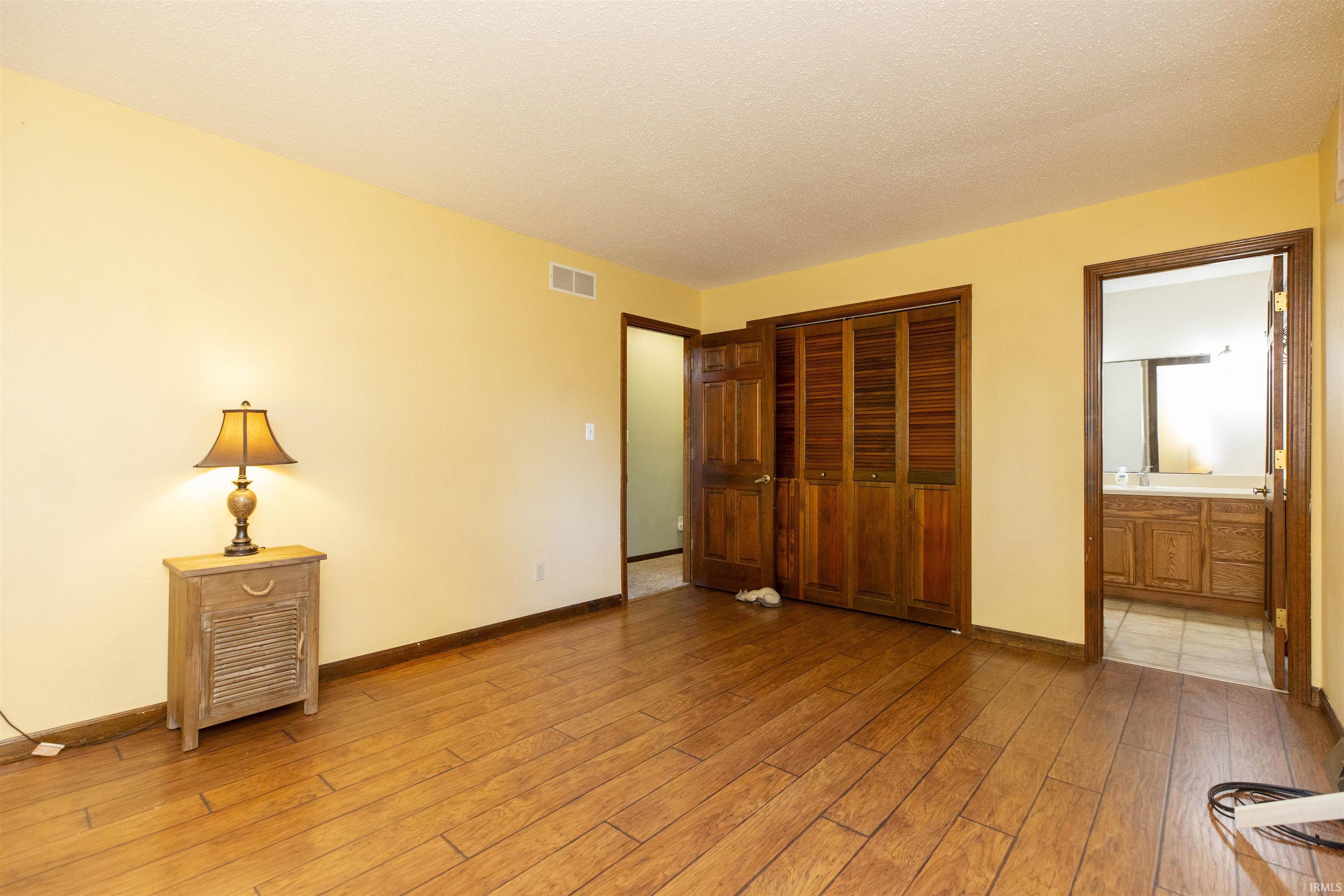 52399 Cavalier Court South Bend IN 46635