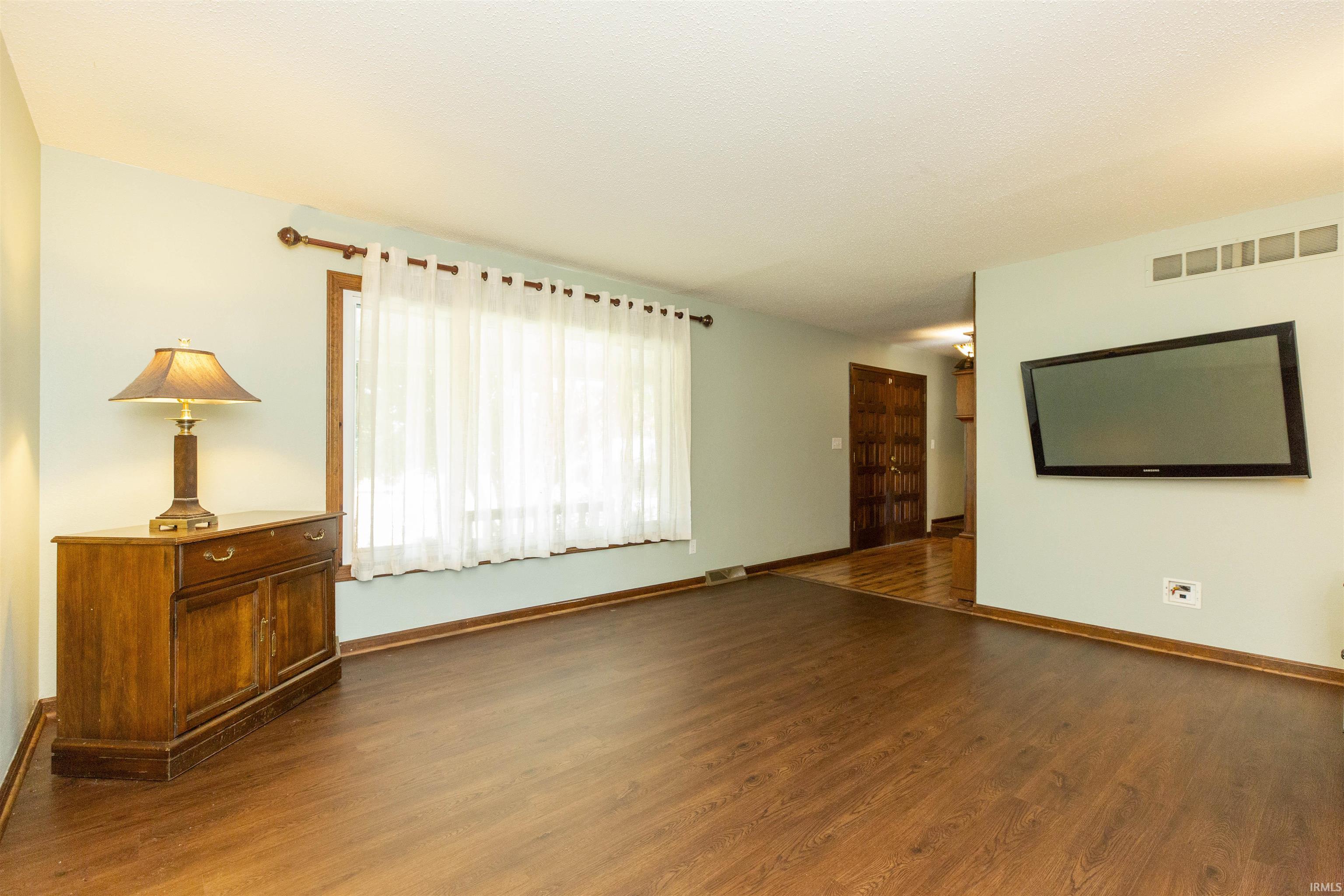 52399 Cavalier Court South Bend IN 46635