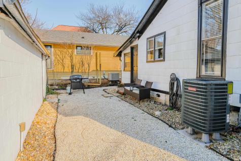 229 S Maple Street Bloomington IN 47404