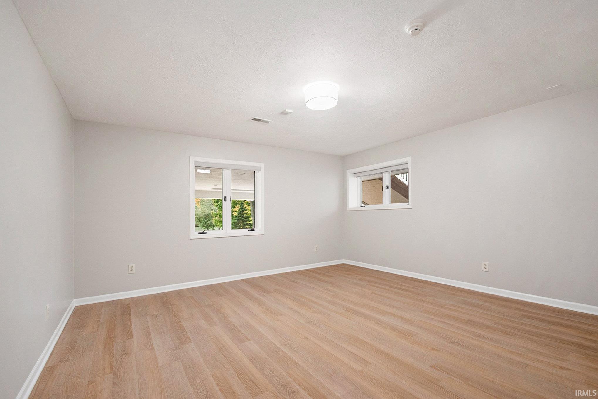 51354 Stratford Drive Elkhart IN 46514