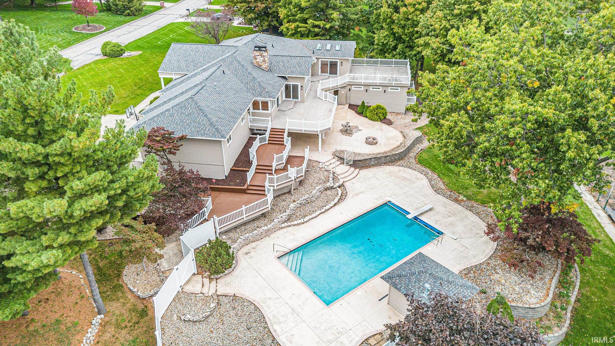 51354 Stratford Drive Elkhart IN 46514