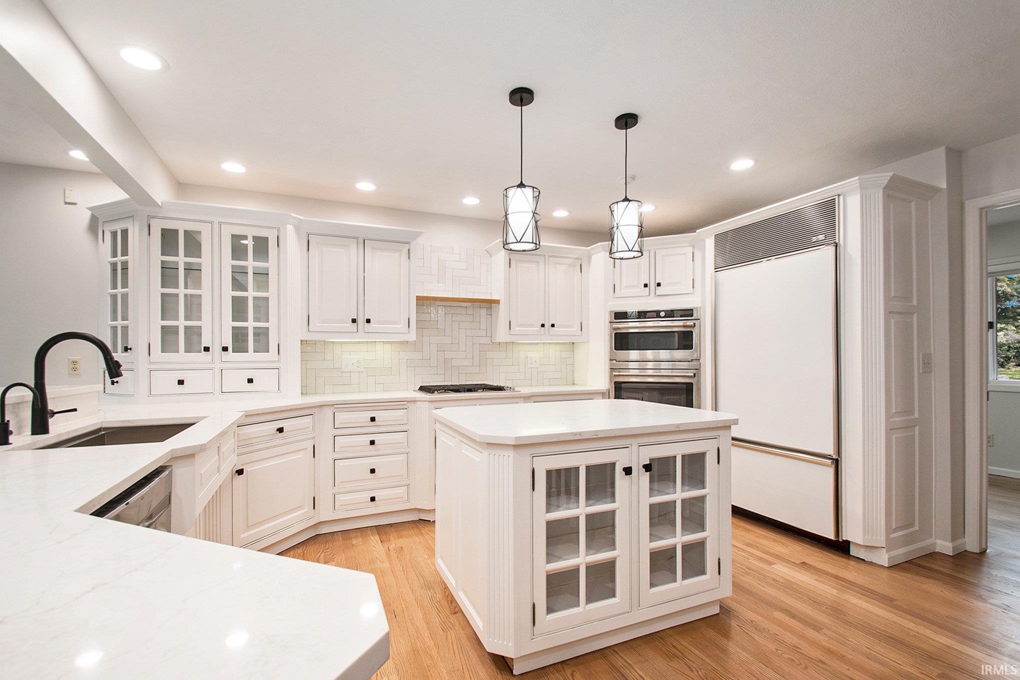 51354 Stratford Drive Elkhart IN 46514