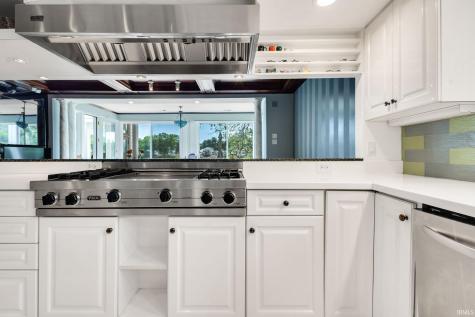 11114 Lakeshore Drive Osceola IN 46561
