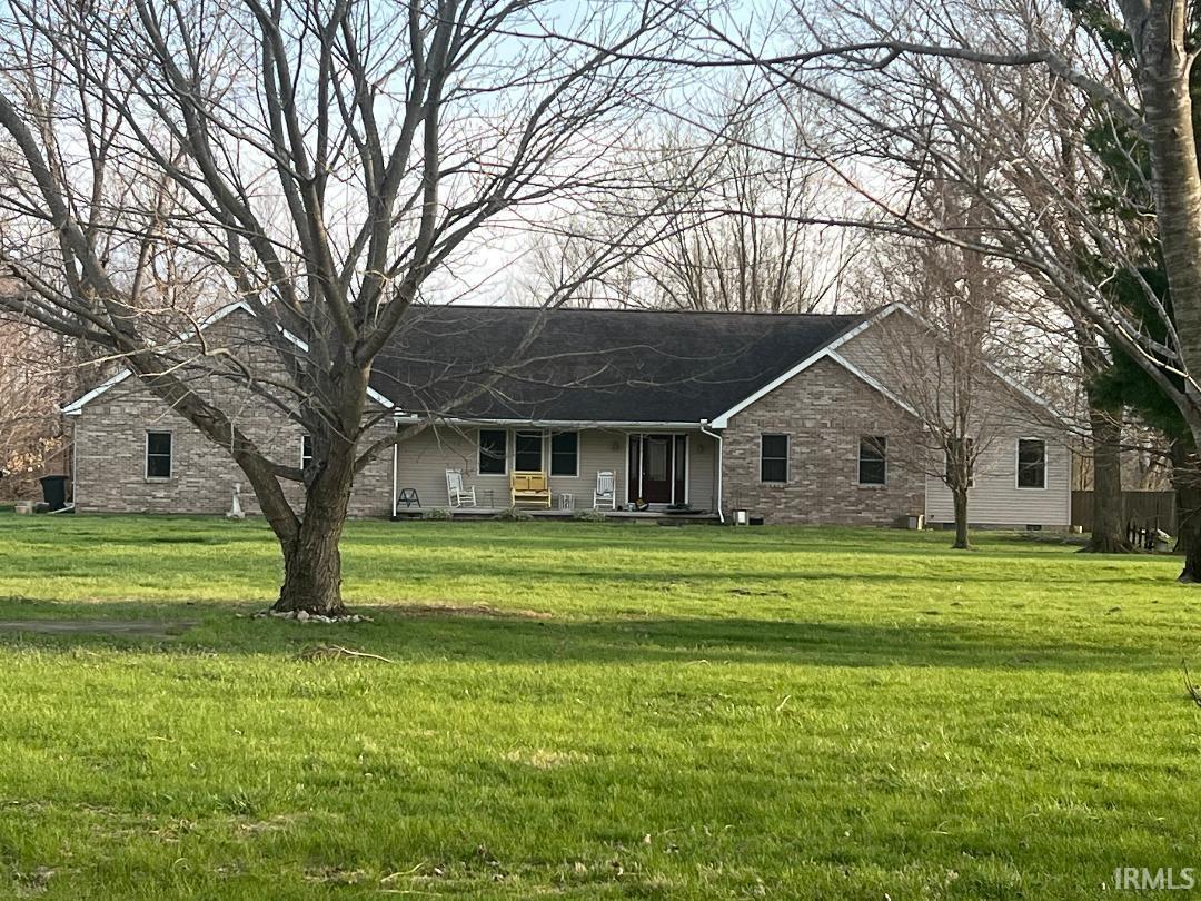 4740 E 600 S Road Gas City IN 46933