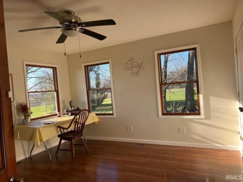 4740 E 600 S Road Gas City IN 46933