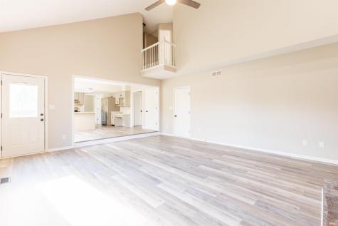 1303 Winnsboro Pass Fort Wayne IN 46845