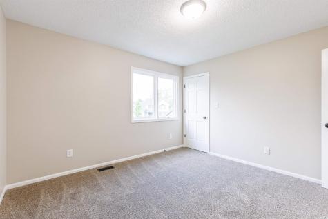 1303 Winnsboro Pass Fort Wayne IN 46845