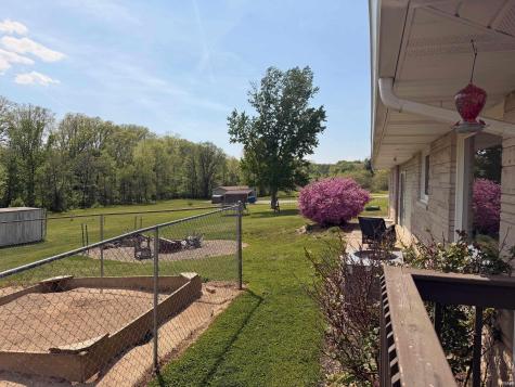 5795 W County Road 1350 S Jasonville IN 47438