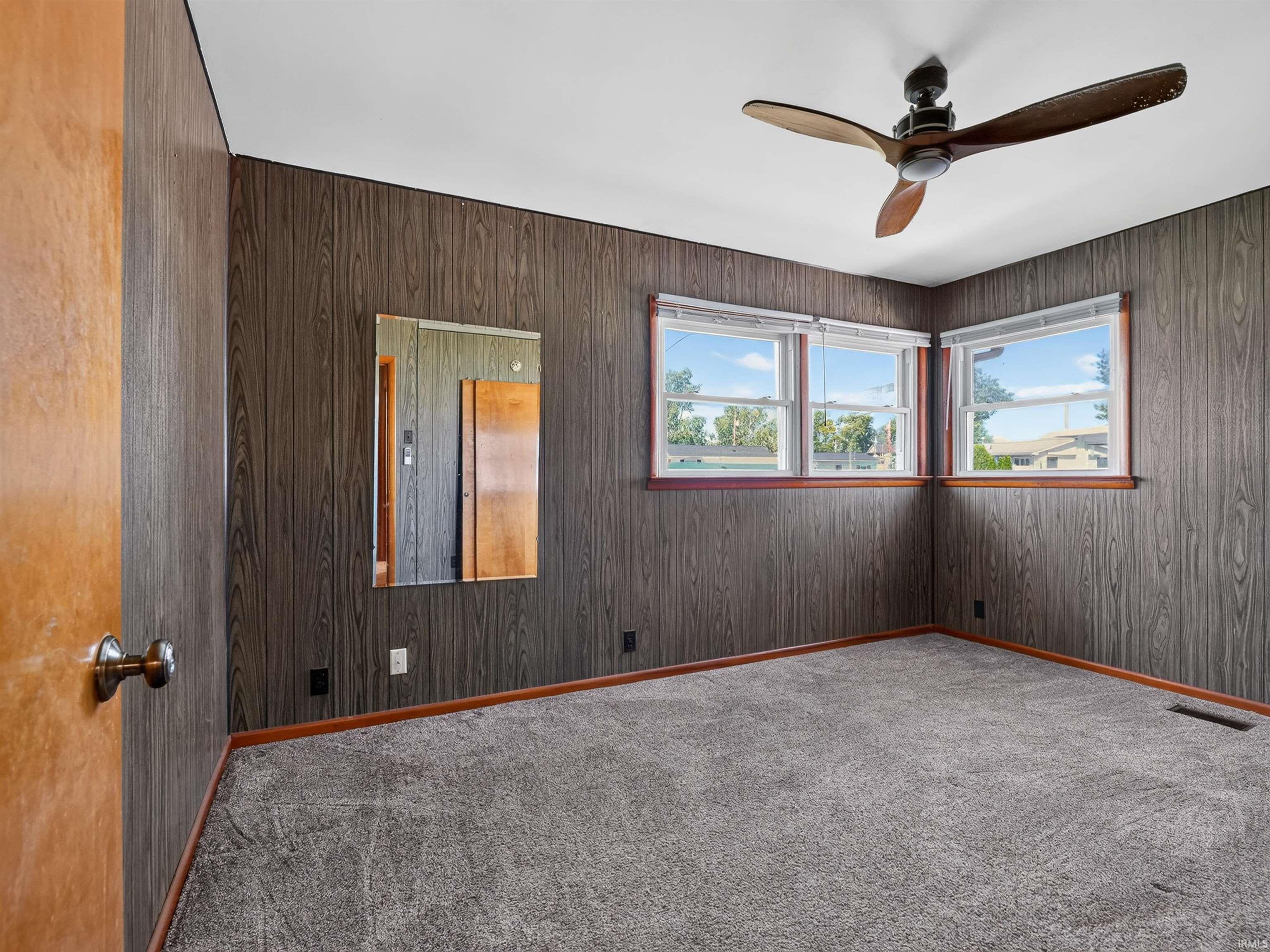 1913 Chapman Lake Drive Warsaw IN 46580