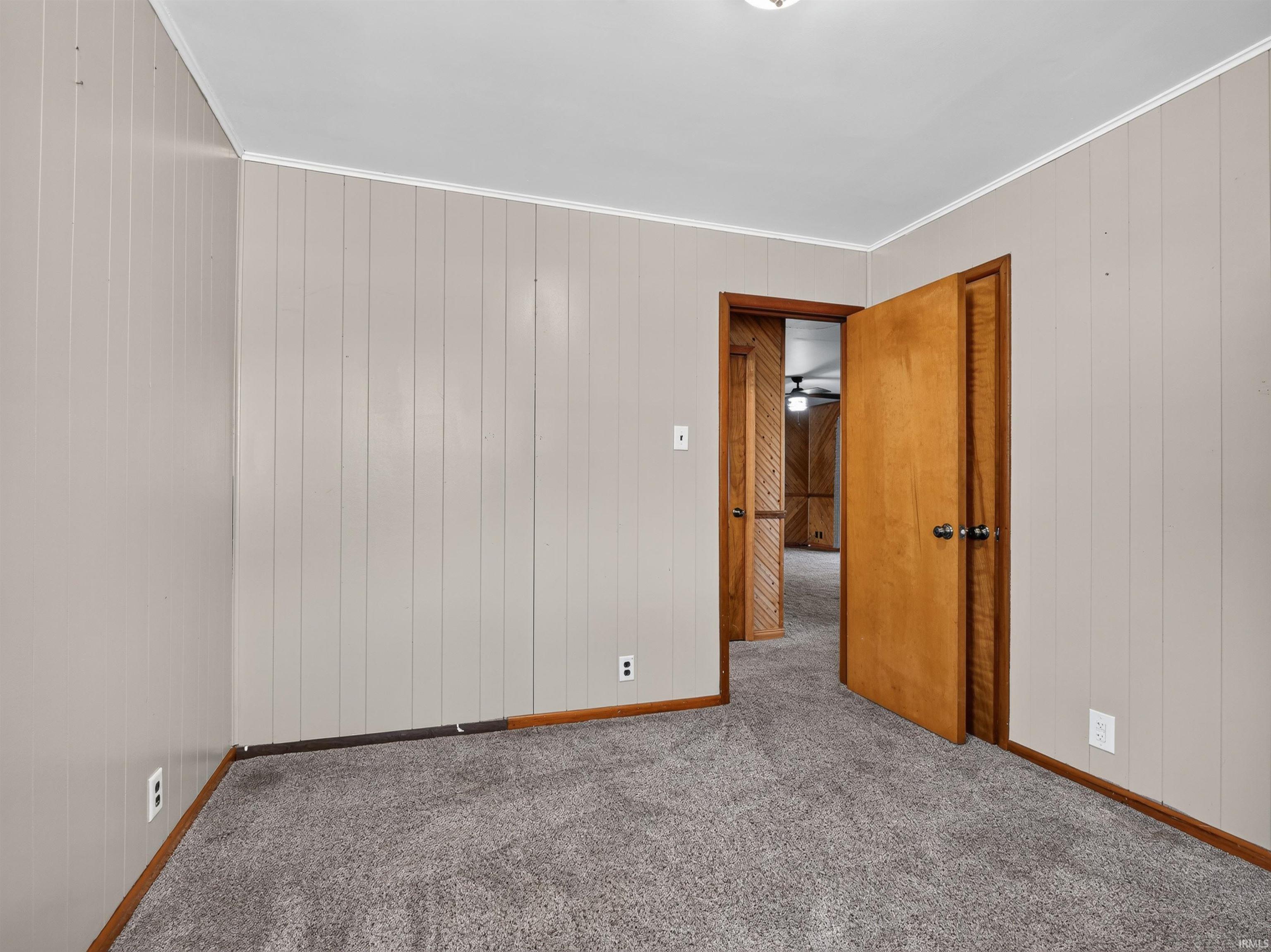 1913 Chapman Lake Drive Warsaw IN 46580